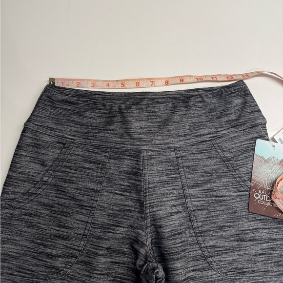 Balance Collection Outdoor Black Grey Flare Pants Size Small NWT - Picture 10 of 12